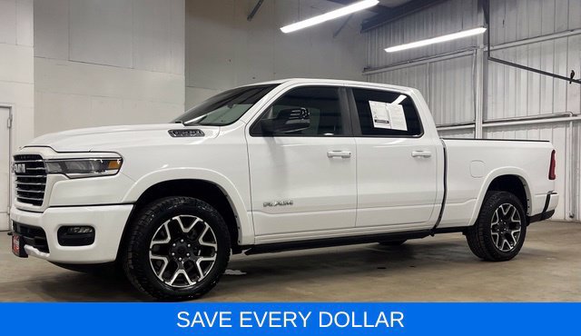 Used 2025 RAM 1500 Laramie w/ Laramie Southwest Edition AWD/4WD image 3