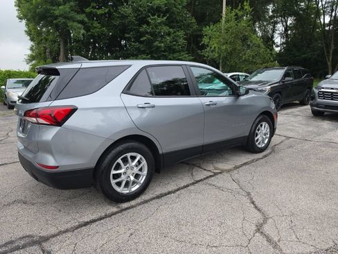 Certified 2023 Chevrolet Equinox LS w/ LS Convenience Package FWD image 5