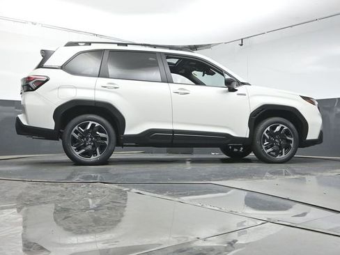 New 2026 Subaru Forester Touring AWD/4WD image 39