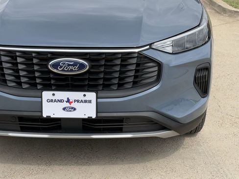 Used 2026 Ford Escape Active image 8