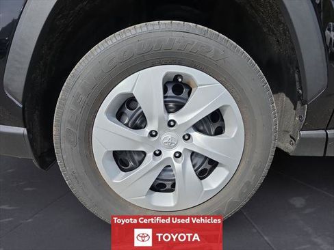 Certified 2024 Toyota RAV4 LE AWD/4WD image 16