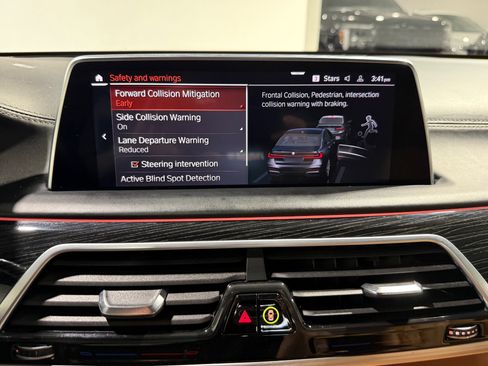 Used 2022 BMW 740i xDrive w/ M Sport Package image 44