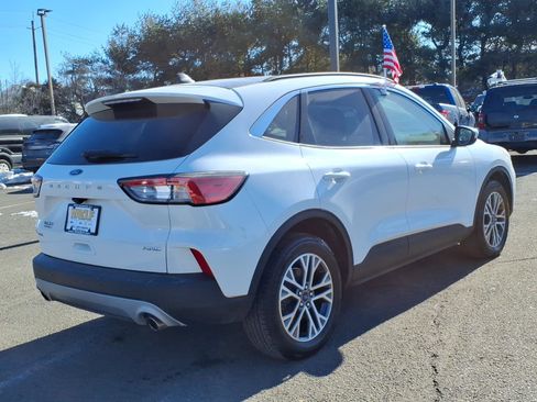 Certified 2022 Ford Escape SEL image 6