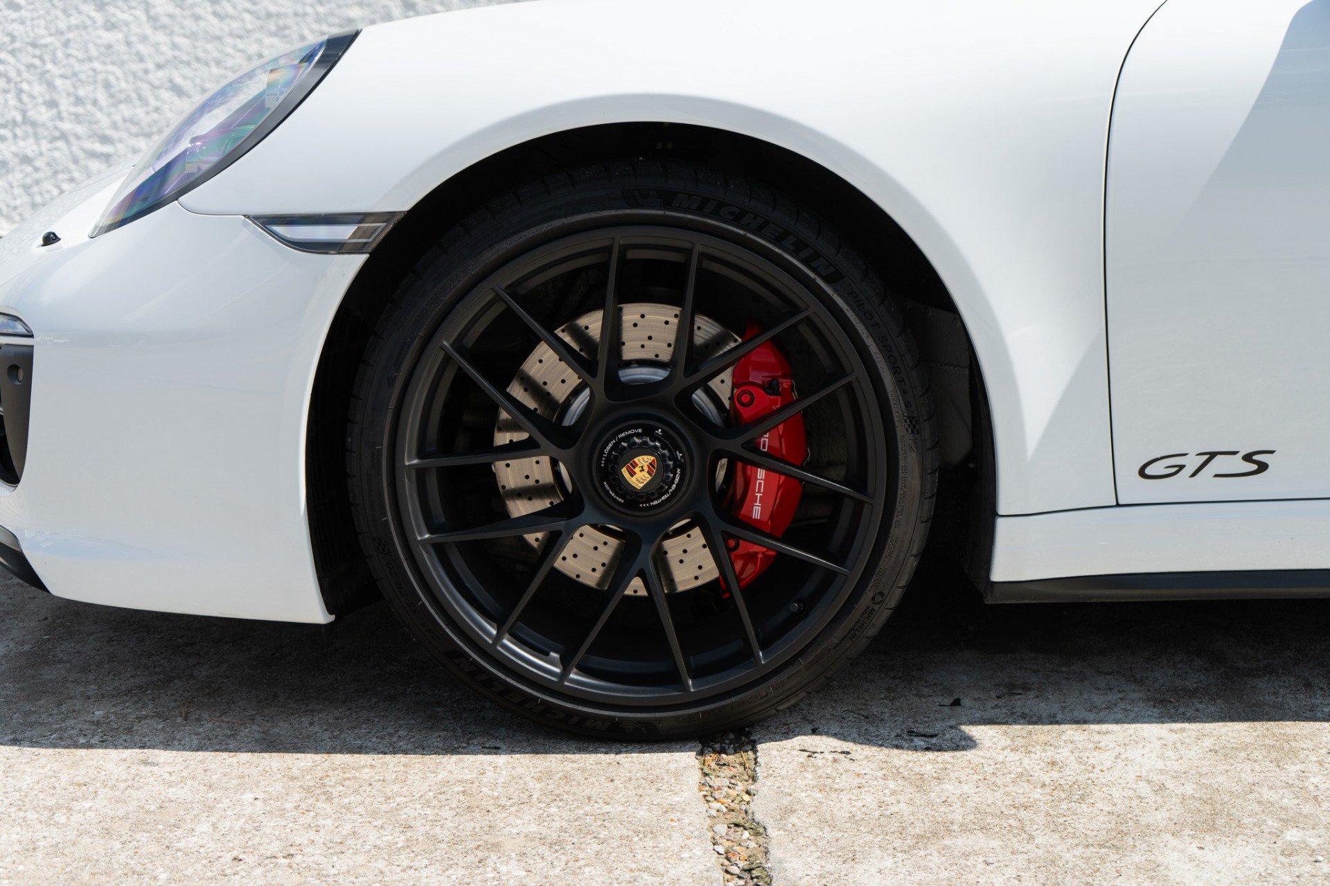 Used 2018 Porsche 911 Targa 4 GTS AWD/4WD image 43