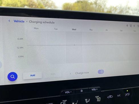 Used 2024 Toyota bZ4X XLE image 27