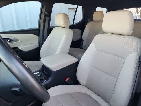 Certified 2023 Chevrolet Traverse LS w/ Safety Package image 15