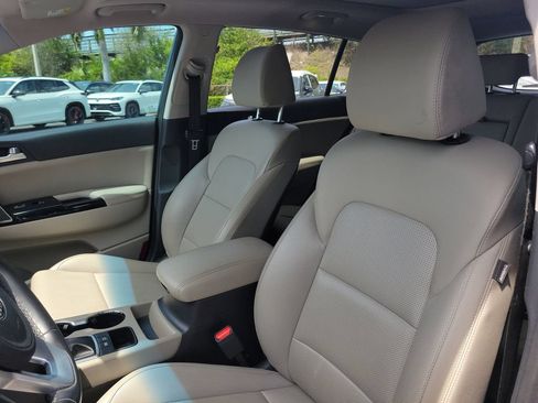 Used 2022 Kia Sportage EX FWD image 21