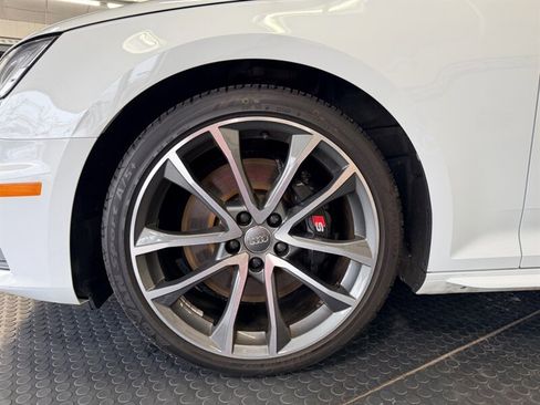 Used 2019 Audi S4 Prestige w/ Prestige Package image 18