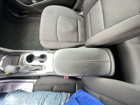 Used 2024 Chevrolet Malibu LT FWD image 20