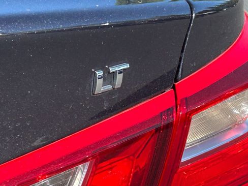 Used 2023 Chevrolet Malibu LT image 6