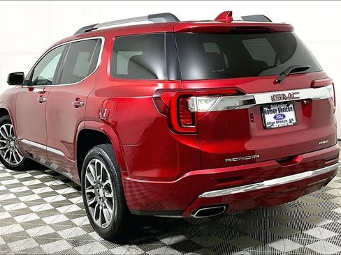 Used 2021 GMC Acadia Denali w/ Denali Ultimate Package image 11