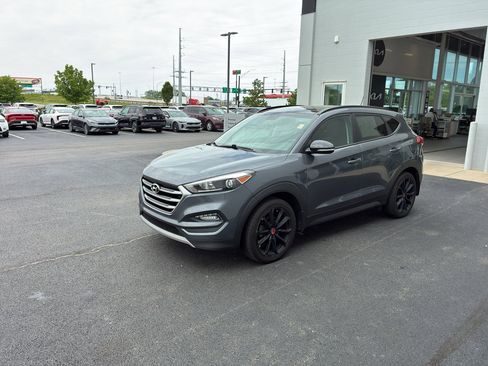 Used 2017 Hyundai Tucson Night AWD/4WD image 2