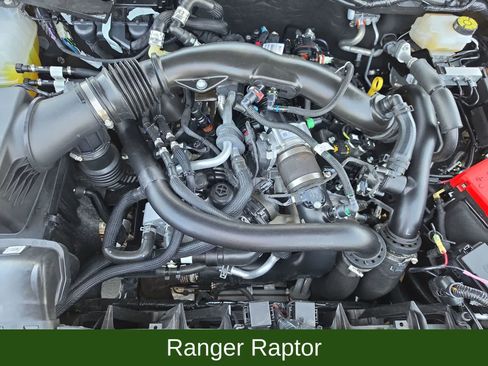Used 2025 Ford Ranger Raptor AWD/4WD image 25