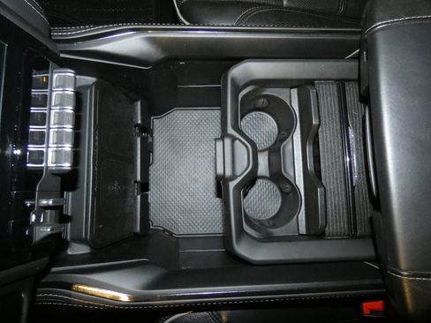 Used 2024 RAM 3500 Limited image 22