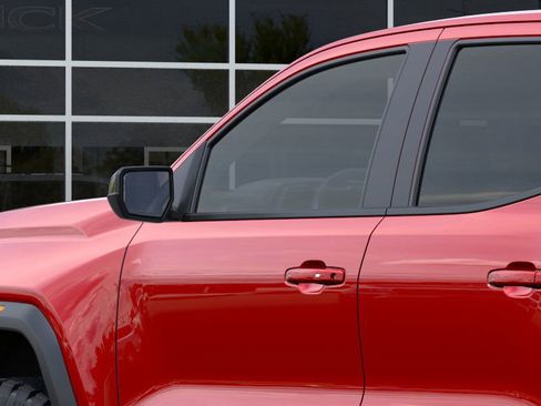 New 2026 GMC Canyon Elevation w/ Convenience Package image 12