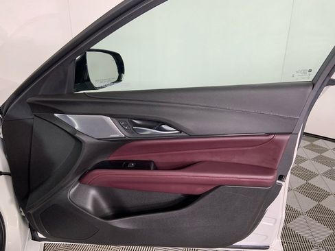 Used 2022 Cadillac CT4 V image 14