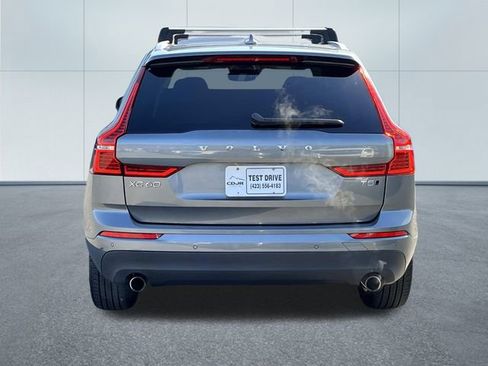 Used 2020 Volvo XC60 T5 Momentum image 4