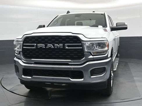 Used 2022 RAM 2500 Big Horn AWD/4WD image 11