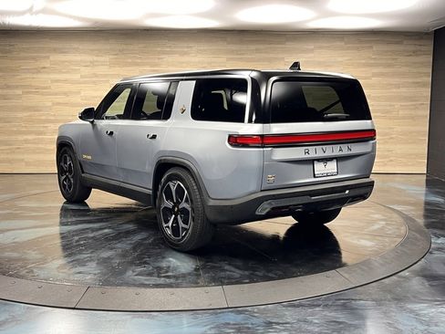 Used 2024 Rivian R1S Adventure image 25