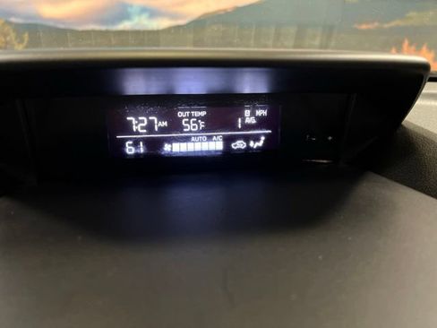 Used 2023 Subaru Crosstrek 2.0i Premium w/ Popular Package #3 AWD/4WD image 33
