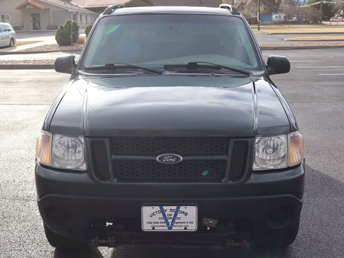 Used 2004 Ford Explorer Sport Trac XLS image 12