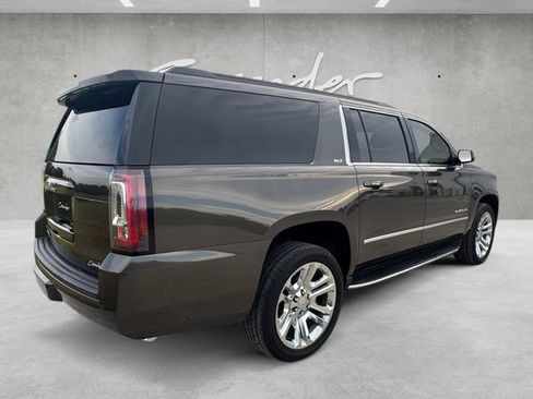 Used 2019 GMC Yukon XL SLT w/ Premium Edition RWD image 16
