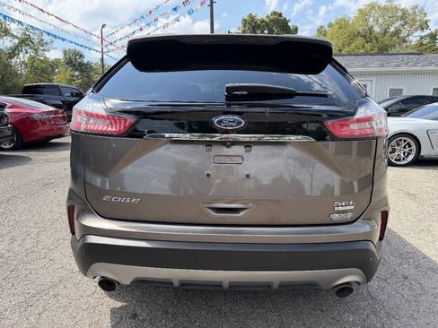 Used 2019 Ford Edge SEL w/ Equipment Group 201A AWD/4WD image 6
