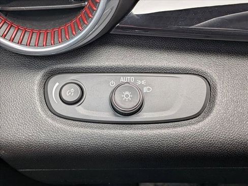 Used 2024 Chevrolet Trax RS w/ Driver Confidence Package image 15