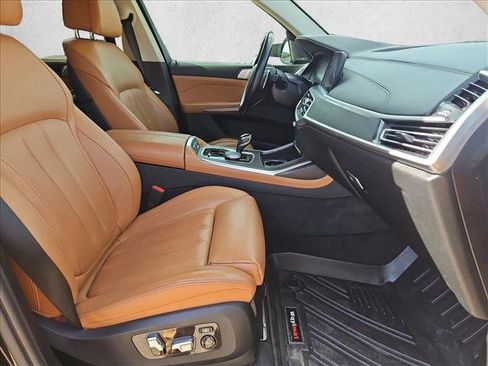 Used 2019 BMW X7 xDrive40i w/ Premium Package image 23