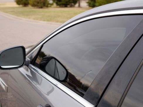 Used 2020 Jaguar XE S image 35