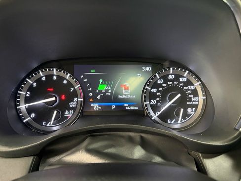 Used 2021 Toyota Highlander Limited AWD/4WD image 40