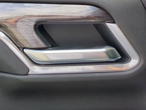 New 2025 Chevrolet Silverado 2500 LTZ w/ LTZ Convenience Package image 36