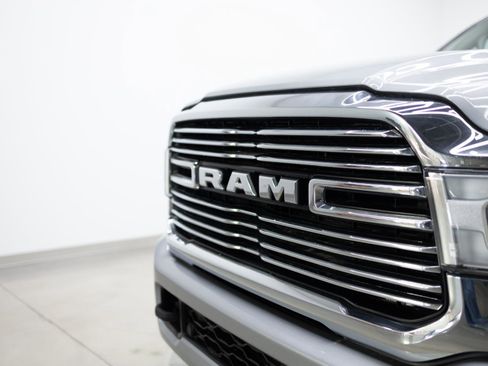 Used 2024 RAM 2500 Laramie image 22