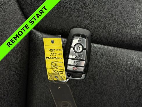 Used 2021 Ford Explorer XLT w/ Equipment Group 202A image 28