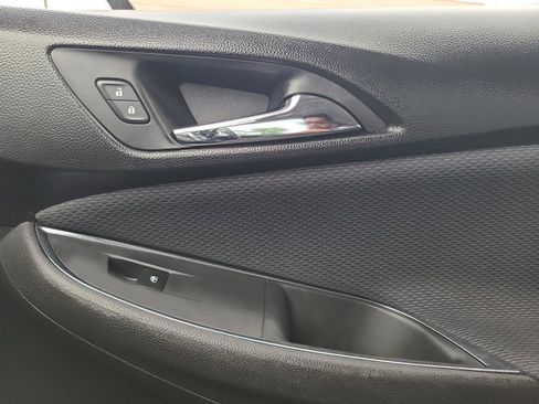 Used 2019 Chevrolet Cruze LS w/ LS Convenience Package FWD image 22