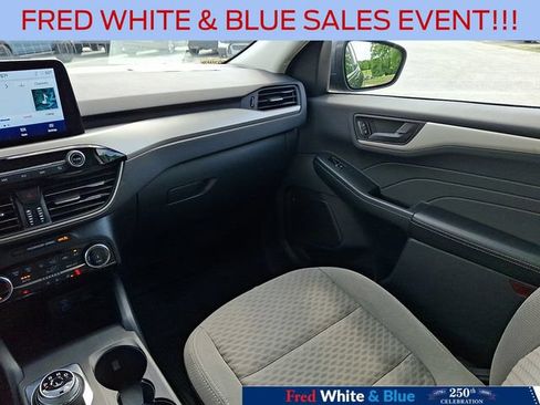 Certified 2022 Ford Escape SE w/ Convenience Package AWD/4WD image 16