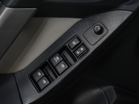 Used 2016 Subaru Forester 2.5i Premium w/ All-Weather Package image 21