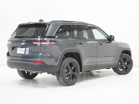 New 2026 Jeep Grand Cherokee Limited w/ Limited Altitude Package image 7