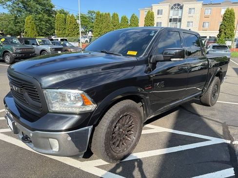 Used 2018 RAM 1500 Limited AWD/4WD image 3