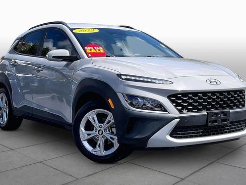 Used 2023 Hyundai Kona SEL FWD image 3