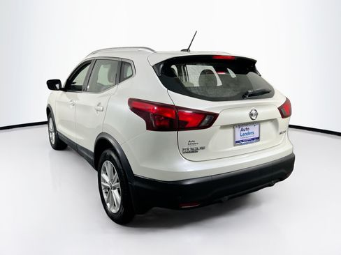 Used 2019 Nissan Rogue Sport SV AWD/4WD image 7