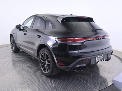 Certified 2023 Porsche Macan Turbo AWD/4WD image 3