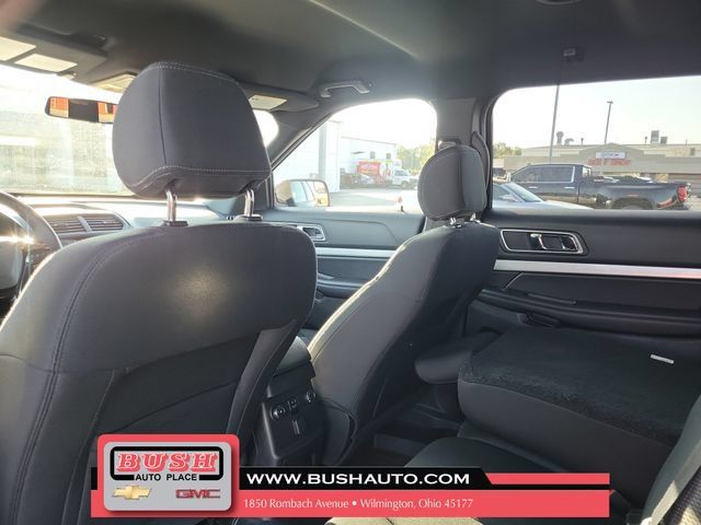 Used 2017 Ford Explorer XLT AWD/4WD image 14