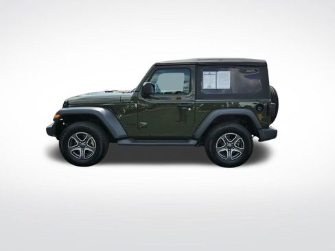 Used 2023 Jeep Wrangler Sport S image 4