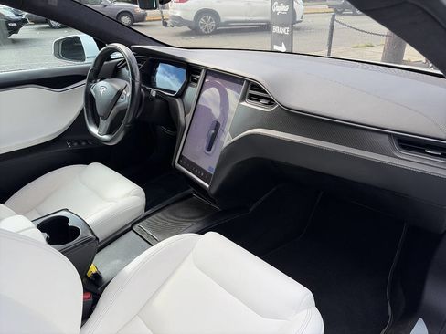 Used 2020 Tesla Model S Performance AWD/4WD image 17