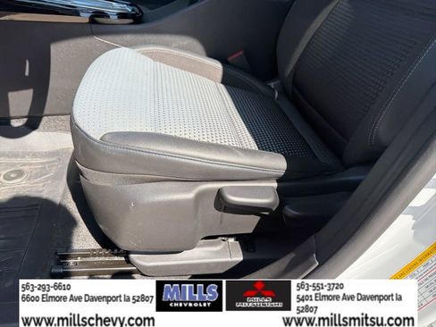 Used 2025 Chevrolet Trax LT w/ Driver Confidence Package FWD image 11