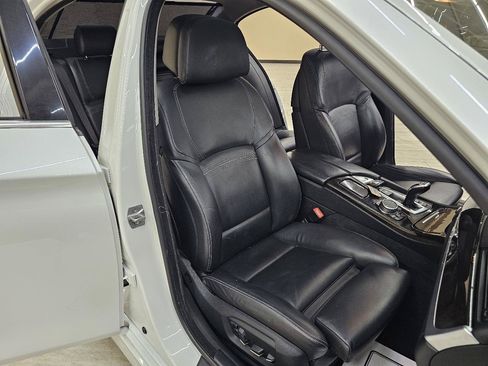 Used 2016 BMW 528i Sedan RWD image 20