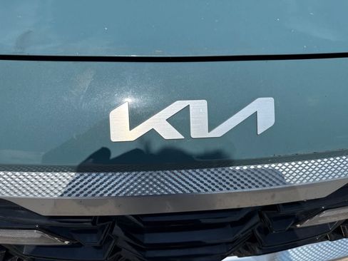 Used 2024 Kia Seltos EX AWD/4WD image 11