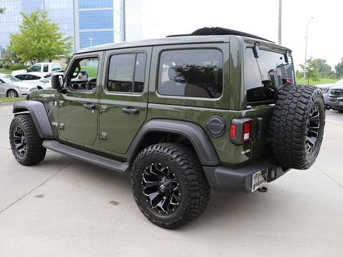 Used 2021 Jeep Wrangler Unlimited Sport w/ Sun And Sound Package AWD/4WD image 5