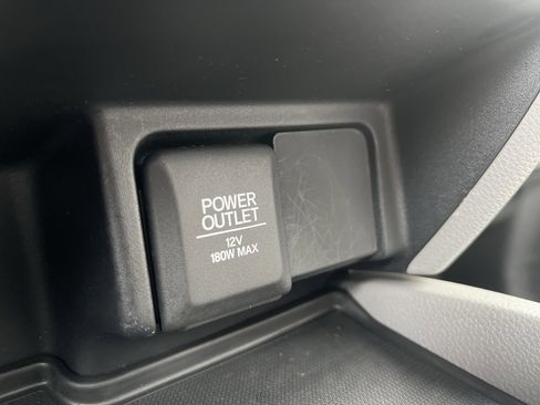 Certified 2018 Honda Pilot LX image 12